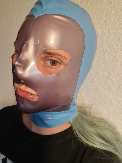 Latex mask with zipper size M